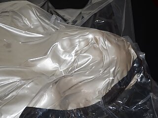 Jan 24 2022 - Vacpacked In My Double Layer Sleepsack With My Silver Latex Jacket free video