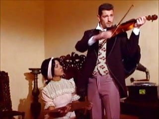 Le Enseno A Tocar El Violin (Y Ella A Cambio Me La Chupa) free video