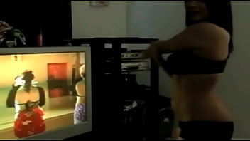 Big Juggs Brunette Wife Belly Dancing And Masturbation free video