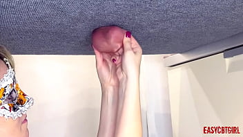 Stretching The Testicles To My Boyfriend, I Want The Balls To Hang Down To The Knee Annycandy Painboy free video